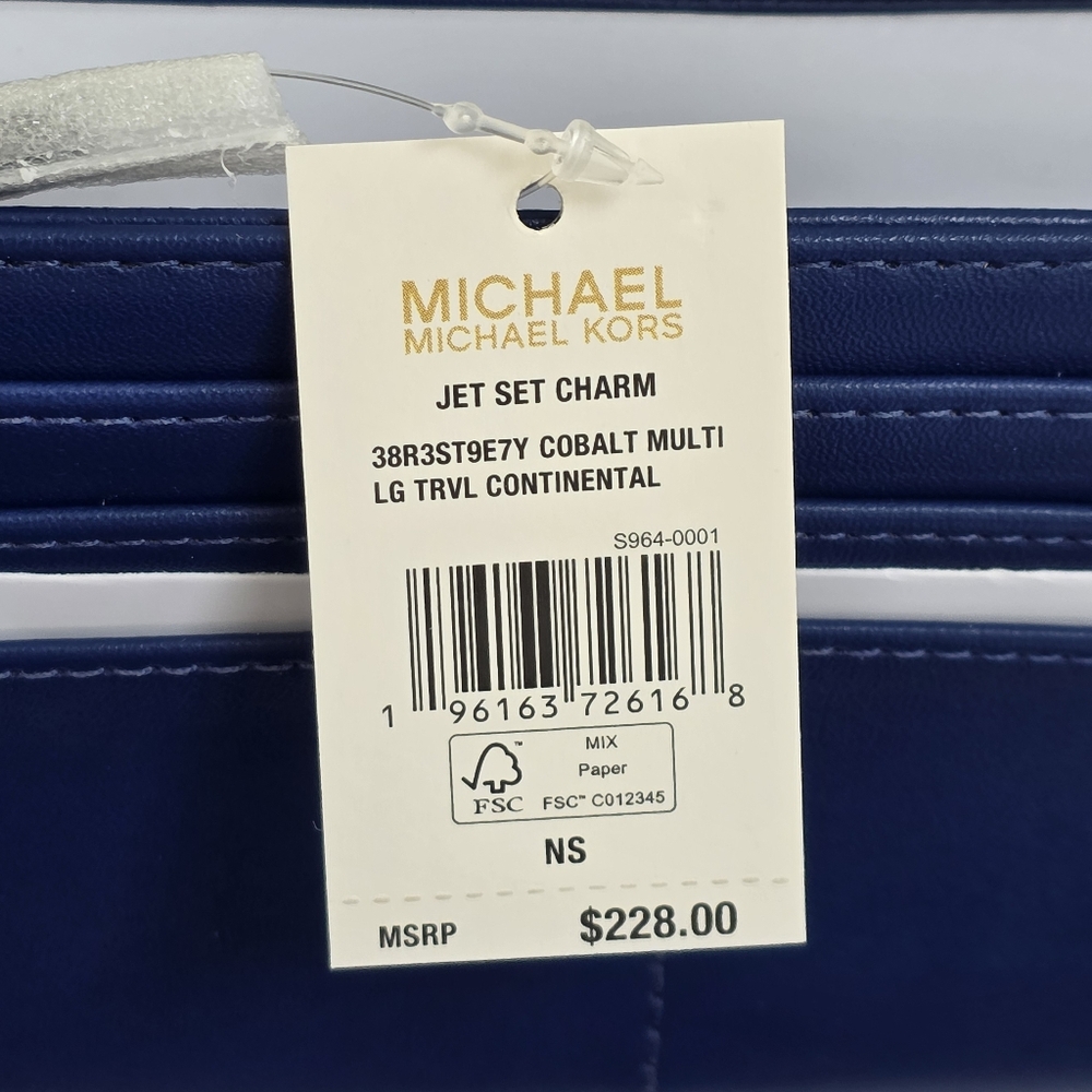Michael Kors Jet Set Stripe Continental Wristlet - Picture 5 of 6